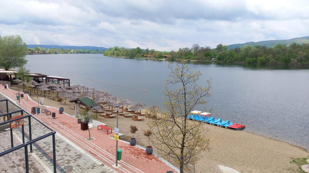 Lago D'Argento Sobe Veliko Gradište Екстериор снимка